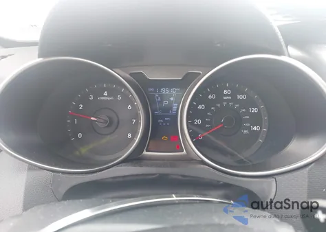 2012 Hyundai Veloster Base W/Red/Black z USA, uszkodzony, nr VIN KMHTC6AD9CU053040